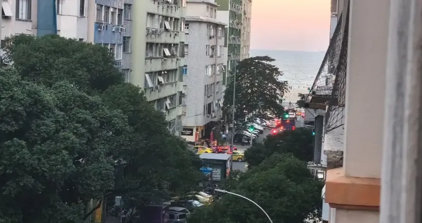 Vista Mar Andar alto, Sol da Manhã 3 quartos com armários e garagem  na escritura