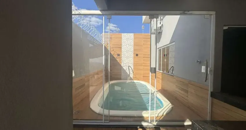 Casa para Venda em Patos de Minas, AFONSO QUEIROZ, 3 dormitórios, 1 suíte, 2 banheiros, 2 vagas