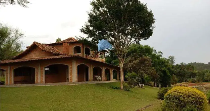 Sítio para Venda em Igaratá, Paraiso de Igaratá, 2 dormitórios, 2 suítes, 4 banheiros, 20 vagas