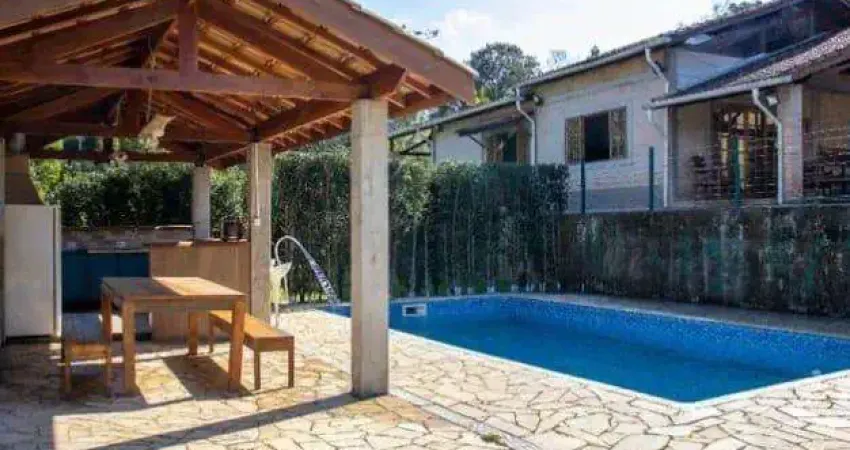 Sítio para Venda em Igaratá, Paraiso de Igaratá, 4 dormitórios, 1 suíte, 4 banheiros, 5 vagas