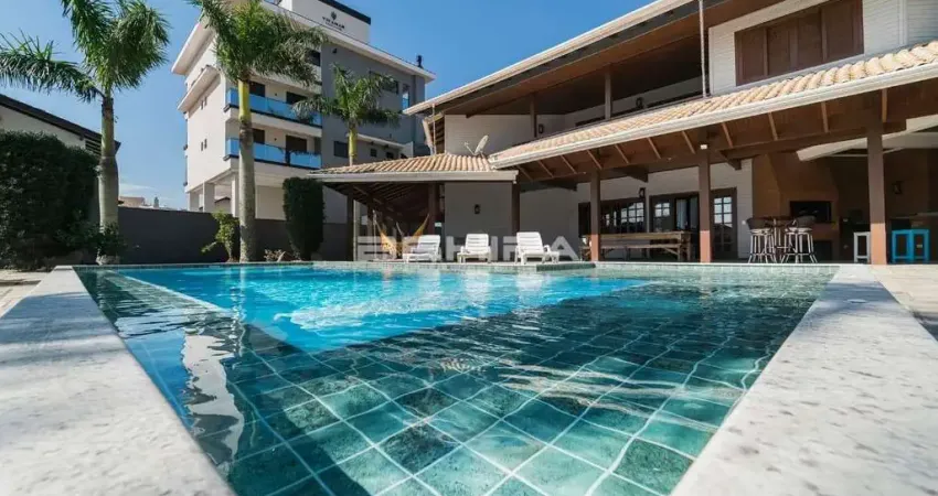 Casa 30 Pessoas Piscina Praia de Canto Grande Mar de Fora