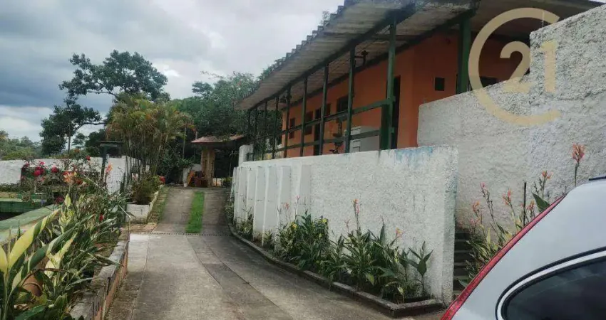 Chácara com 2 dormitórios à venda, 3440 m² por R$ 900.000,00 - Sítio do Morro - Santana de Parnaíba/SP