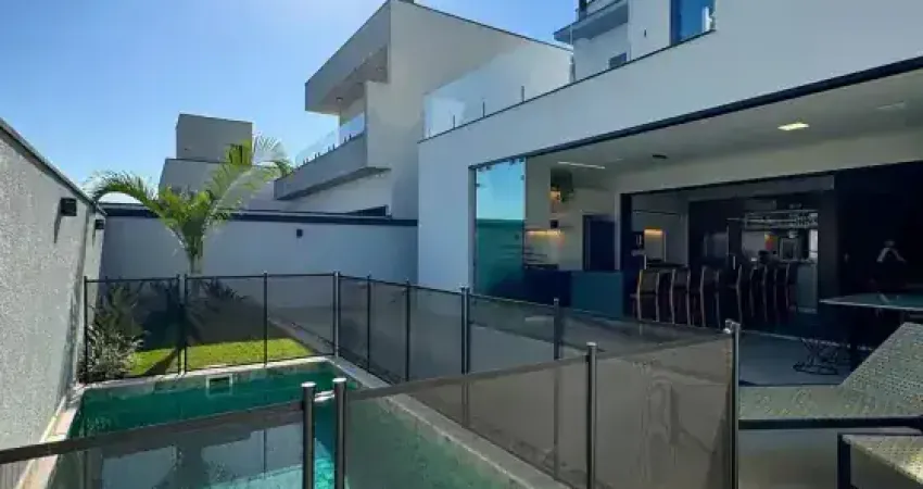 Imóvel para venda possui 260 m² com 4 quartos em Jardim do Lago - Uberaba - MG