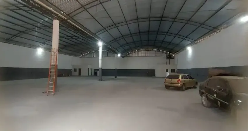 Galpão novo de 1.200m² com banheiros, escritório e cozinha - itaboraí/rj