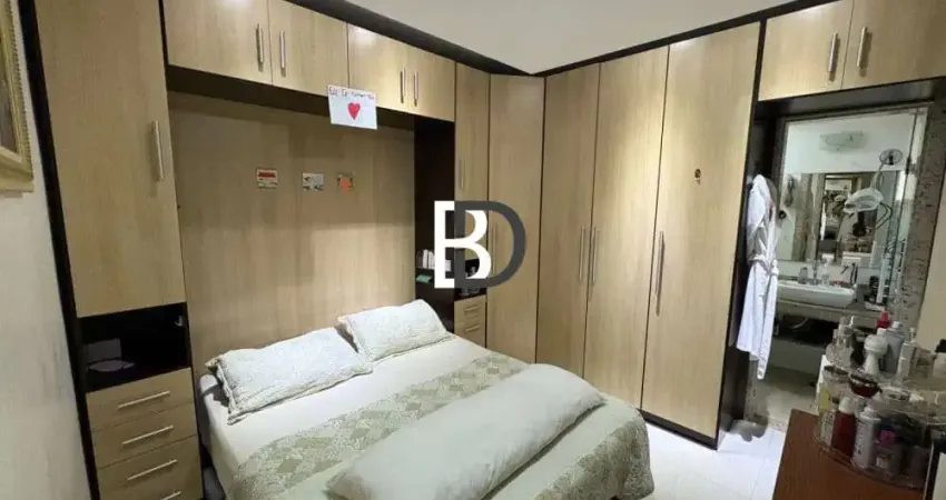 Apartamento com 2 quartos à venda na Avenida Doutor Humberto de Queiroz Matoso, 10, Sol e Mar, Macaé