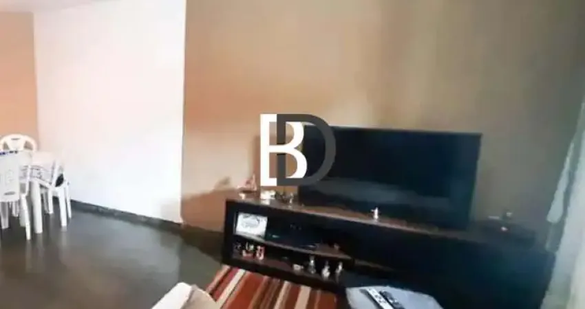 Casa com 3 quartos à venda na Rua Cláudio Ferreira Gonçalves, São Marcos, Macaé