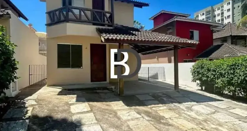 Casa com 3 quartos à venda na Rua Vereador Mathias Lacerda, 10, Glória, Macaé