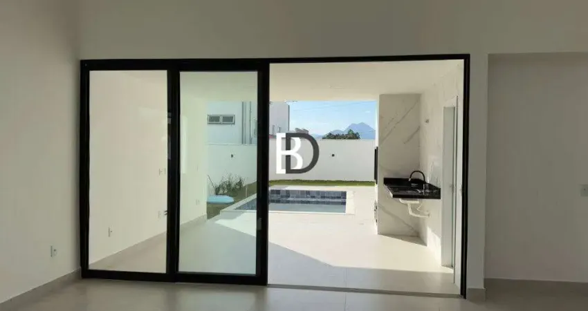 Casa com 4 quartos à venda na Rua Avenida Central, 10, Viverde I, Rio das Ostras