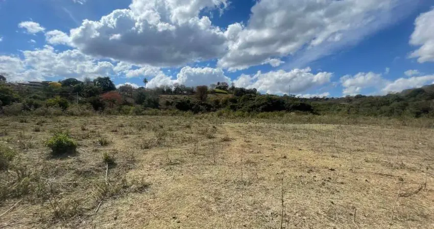 Terreno à venda no Centro, Capim Branco