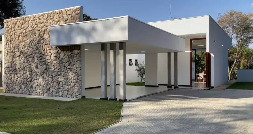 Casa de alto padrão no condomínio estancia da mata, matozinhos/mg