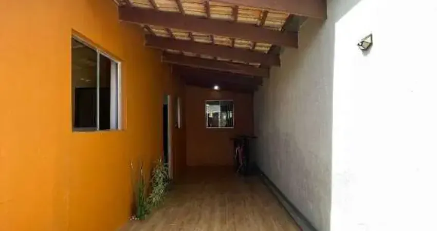 Casa com Área Gourmet e Acabamento de Alto Padrão em Mocambeiro!