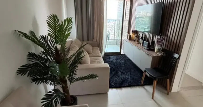 Apartamento- 56m²,2 quartos,área de lazer, garagem, piscina com deck