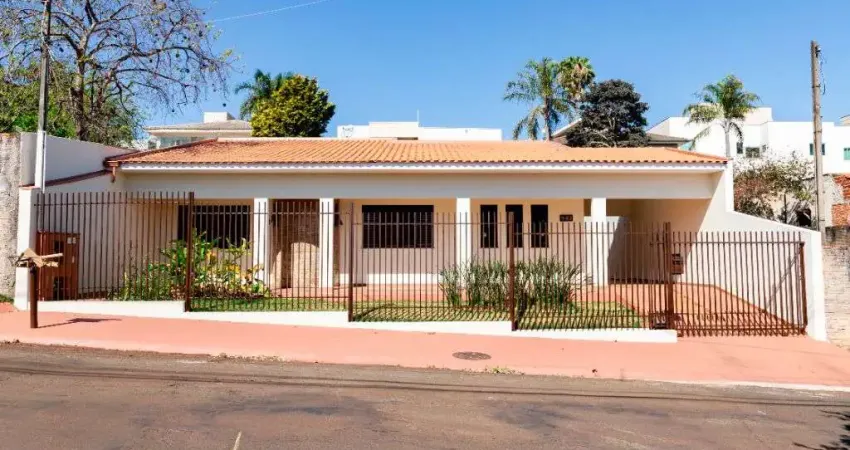 Casa com 4 quartos à venda no Jardim Panorama, Arapongas 