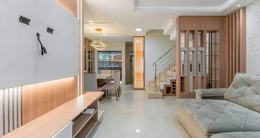 Casa com 3 quartos à venda na Rua Tenente-Coronel Vilagran Cabrita, 559, Boqueirão, Curitiba