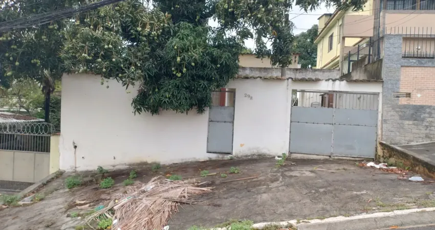 Vendo casa 200m² 2 quartos - vaga 3 carros - quintal- p. lafaiete- duque de caxias - rj