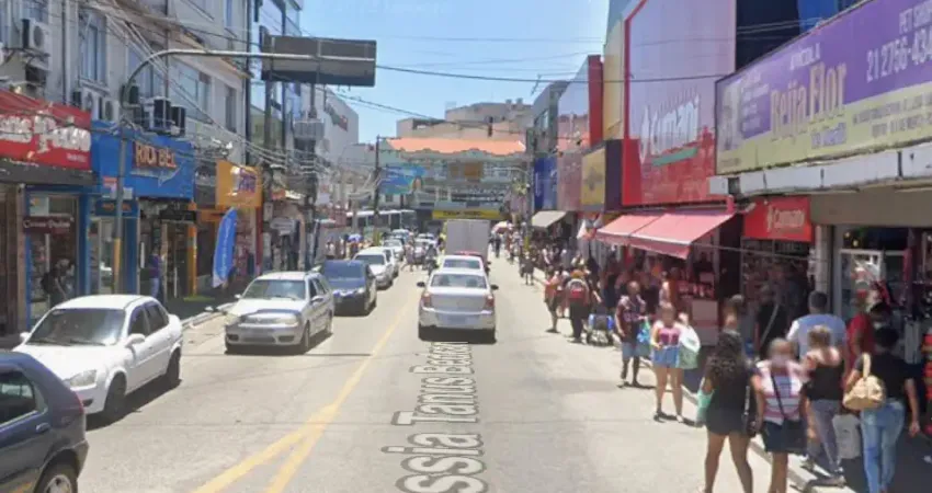 Ponto comercial para alugar na Rua Assia Tanus Bedran, Centro, São João de Meriti
