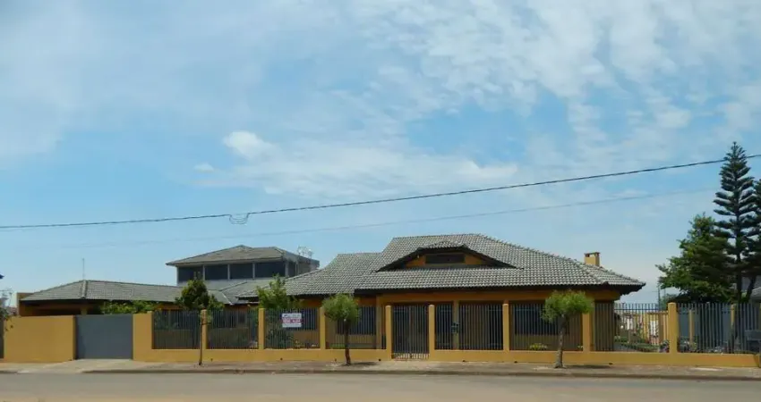 Casa com 5 quartos à venda no Centro, Carambeí 