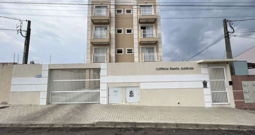 Apartamento no Edificio Santo Antonio, bairro Orfãs