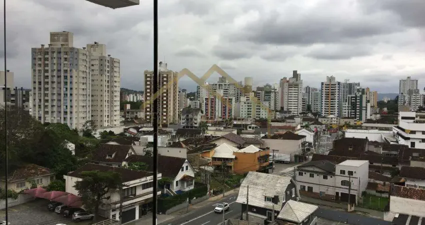 Apartamento para Venda em Blumenau, Victor Konder, 4 dormitórios, 1 suíte, 3 banheiros, 2 vagas