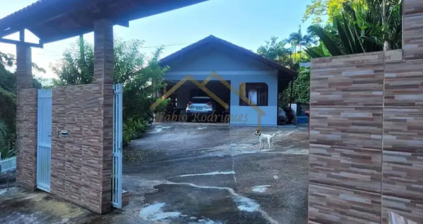 Casa para Venda em Blumenau, Progresso, 3 dormitórios, 2 banheiros, 2 vagas