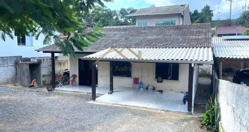 Casa para Venda em Blumenau, Fortaleza, 3 dormitórios, 2 banheiros, 2 vagas