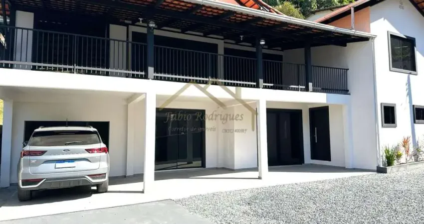 Casa para venda, água verde, 5 dormitórios, 2 suítes, 4 banheiros, 2 vagas