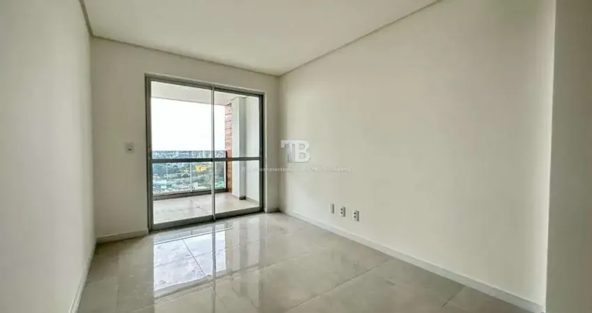 Apartamento no bairro Passo dos Fortes - Dois Quartos e Duas Vagas