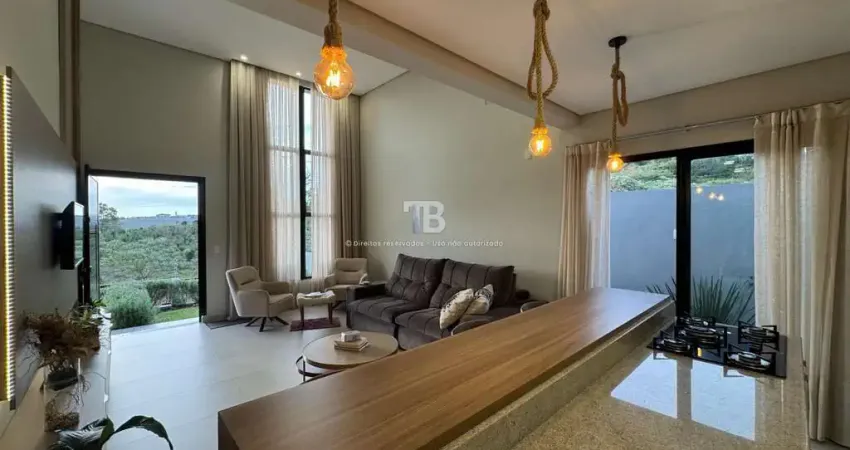 VENDA EXCLUSIVA: Casa semimobiliada com 3 quartos à venda no Jardim Europa