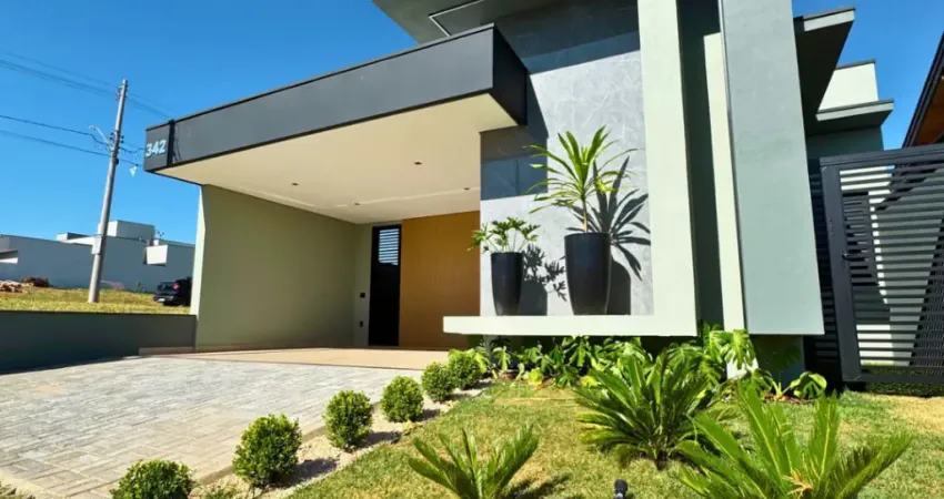 Belíssima Casa Térrea no Condomínio Reserva da Mata