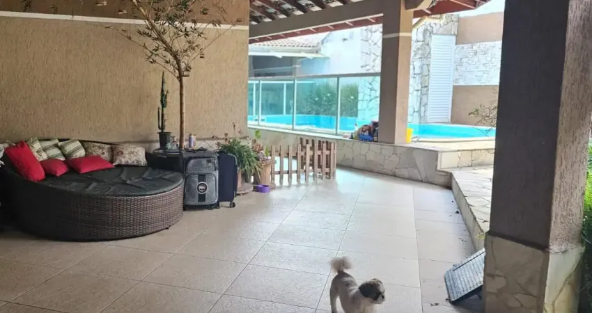 Casa no jardim matilde no canto do forte com 3 dormitórios terreno 12x30