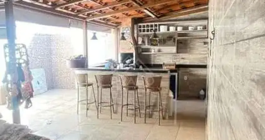 Casa com 3 quartos à venda na Rua RC 15, 22, Residencial Canadá, Goiânia