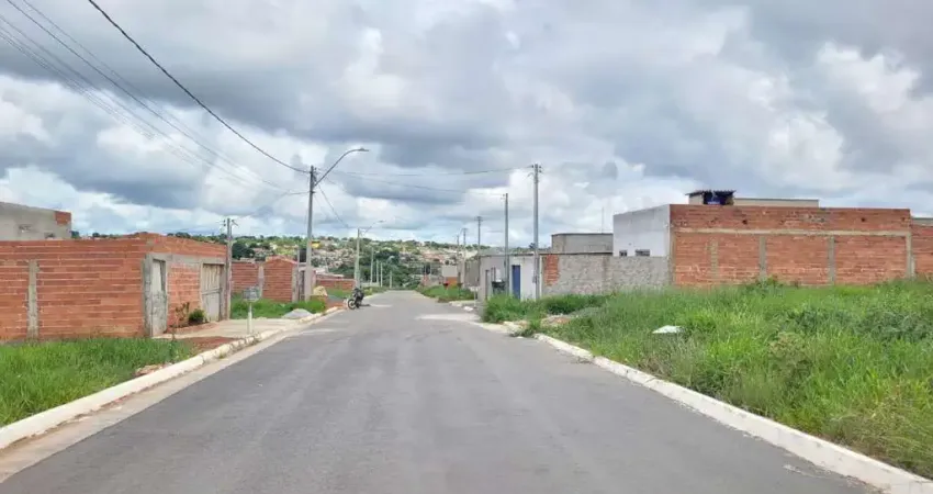 Terreno à venda no Residencial Boa Esperança, Aparecida de Goiânia 