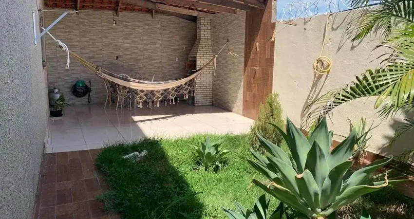 Casa com 2 quartos à venda na Rua Oliveiros Cândido, Chácaras Buritis, Goiânia