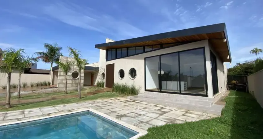 Casa em condomínio fechado com 4 quartos à venda na Avenida 1, Residencial Goiânia Golfe Clube, Goiânia