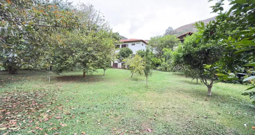 Linda casa a venda no vale do cuiabá, com excelente terreno e área de lazer