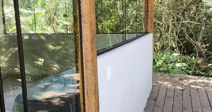 Kitnet / Stúdio para alugar na Benedito Rodrigues dos Santos, 765, Cocaia, Ilhabela
