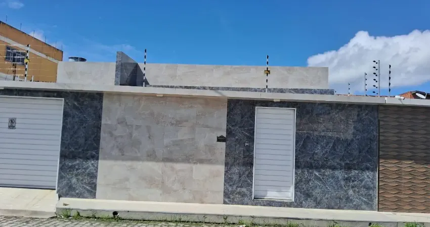 Casa a 150m do polo moveleiro de gravatá, com 4 quartos,sendo 2 suites