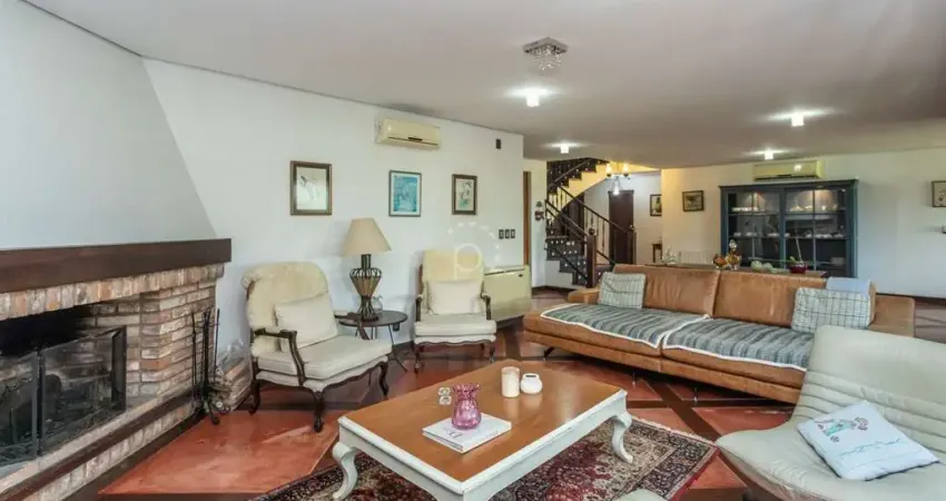 Casa em condomínio fechado com 5 quartos à venda na Avenida Juca Batista, 8000, Belém Novo, Porto Alegre