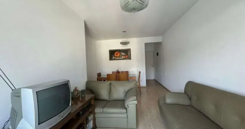 Apartamento à venda em SP: 3 quartos, 1 suíte e 75m² no Bosque da Saúde - Imperdível!