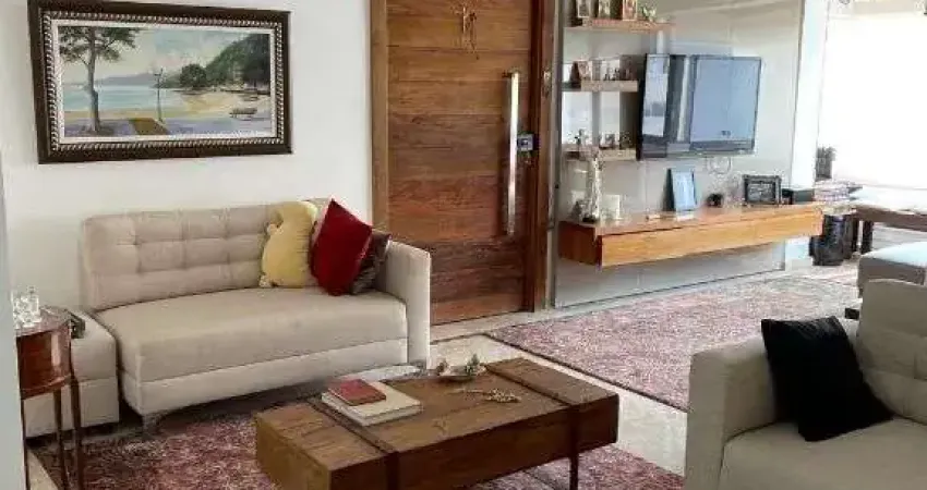 Cobertura de luxo na Vila Mariana: 3 quartos, 2 suítes, 2 salas, 4 banheiros, 2 vagas de garagem, 168m² de área. Confira!