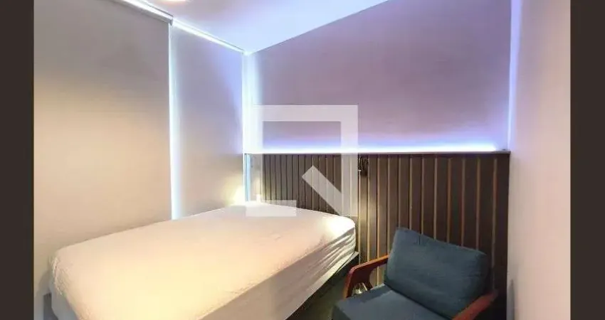 Kitnet / Stúdio à venda na Rua Doutor Tomás Alves, 57, Vila Mariana, São Paulo