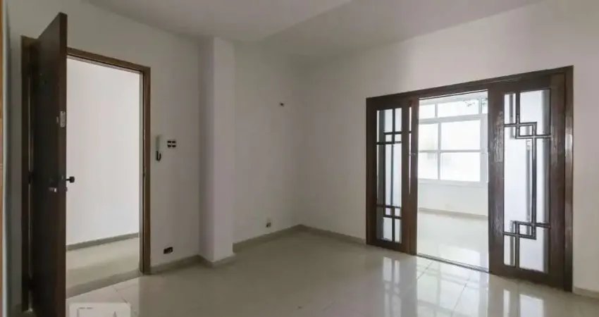 Casa com 3 quartos à venda na Rua Eça de Queiroz, 672, Vila Mariana, São Paulo