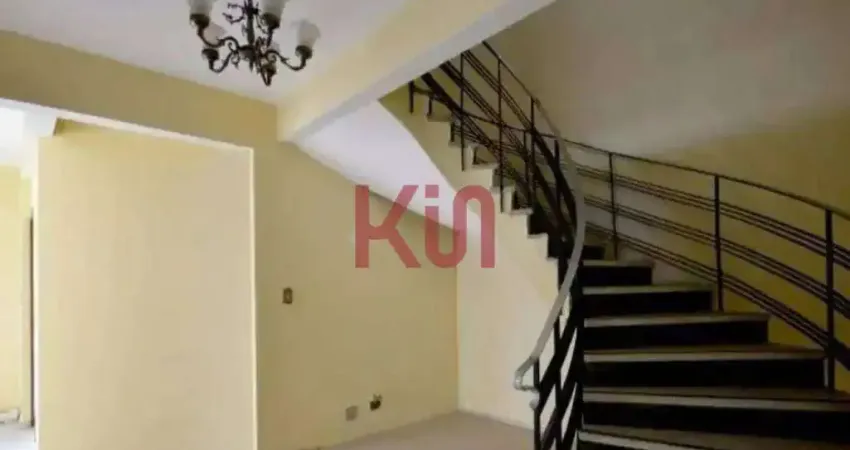 Imperdível oportunidade: Casa à venda em São Paulo-SP, Vila Dom Pedro I, com 4 quartos, 4 banheiros, 6 vagas de garagem e 360m².