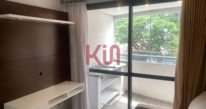 Apartamento para locação em Indianópolis, São Paulo-SP: 2 quartos, 1 suíte, 1 sala, 1 banheiro, 2 vagas de garagem.