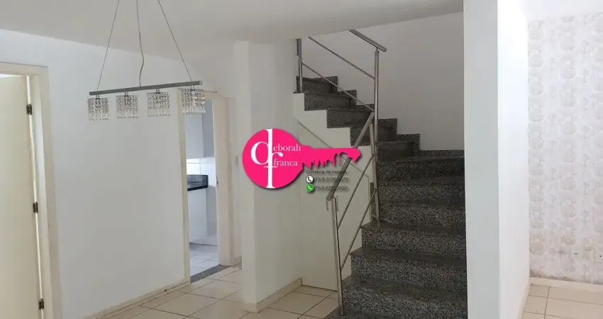 Vendo casa com tres quartos em condominio fechado em feira de santana bahia