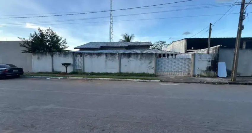 Casa com 3 quartos à venda na RUA DAS FLORES, 10, Centro, Nova Mutum