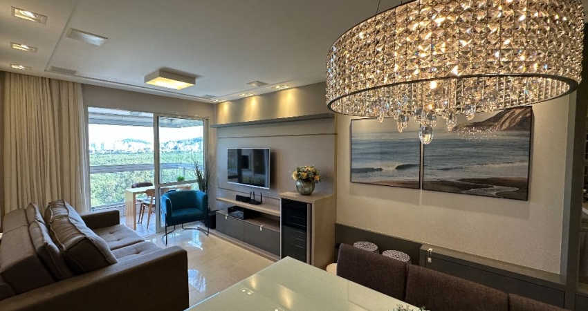 Apartamento finamente decorado e mobiliado no Itacurubi , atras do hotel Mercuri