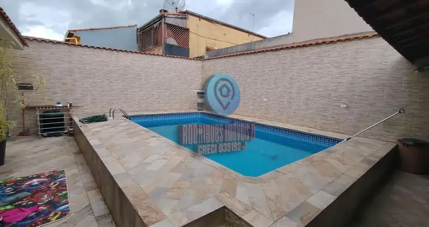 Oportunidade! sobrado com 304m², piscina aquecida, churrasqueira e muito conforto