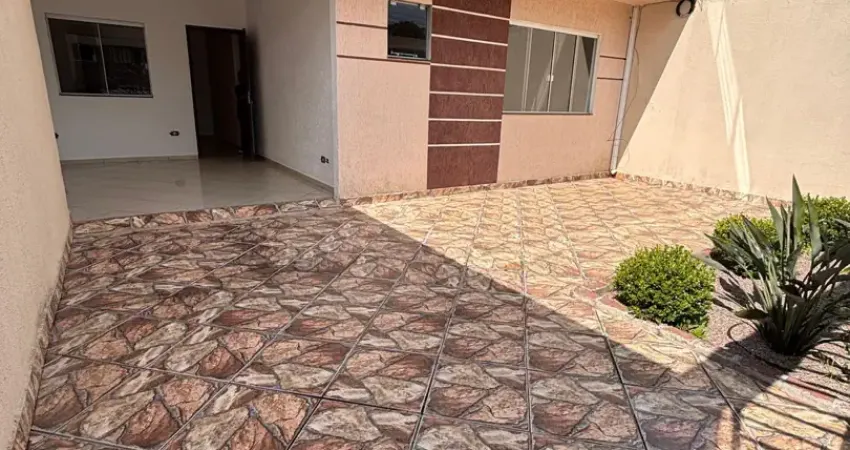 Casa com 3 quartos para alugar na Travessa Embaúba, 0, Eucaliptos, Fazenda Rio Grande