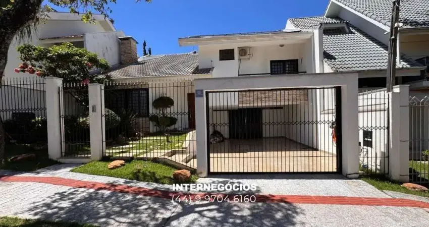 Sobrado alto padrão com piscina e energia solar na zona 05  maringá/pr